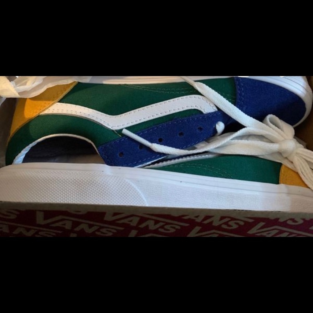 Old school (Yacht club vans )